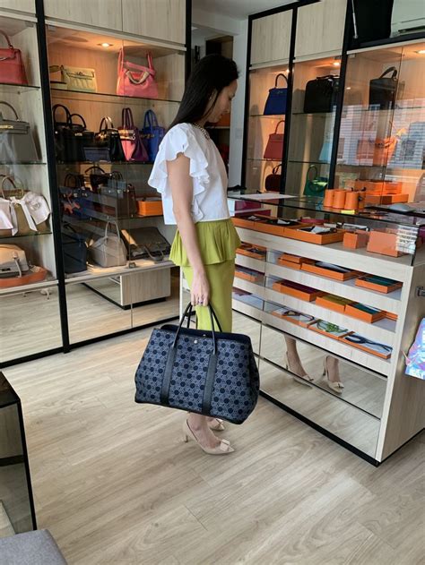 hermes garden party vs neverfull